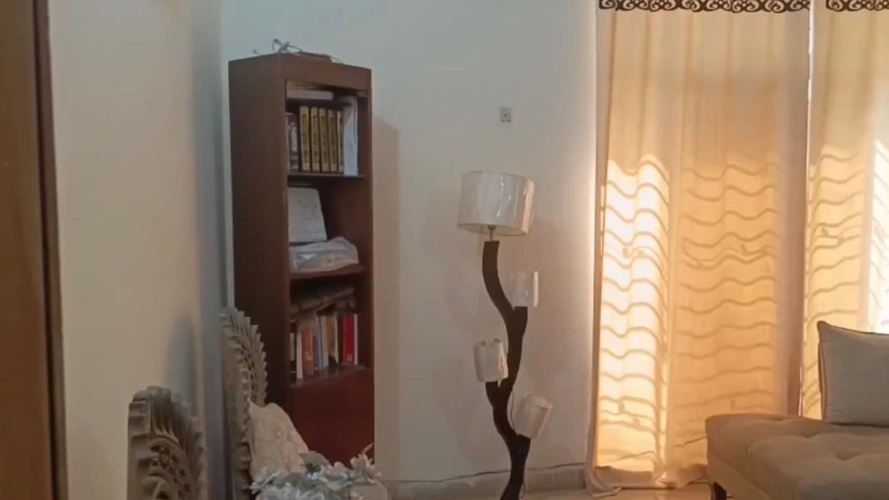 3 Stories House for sale 6