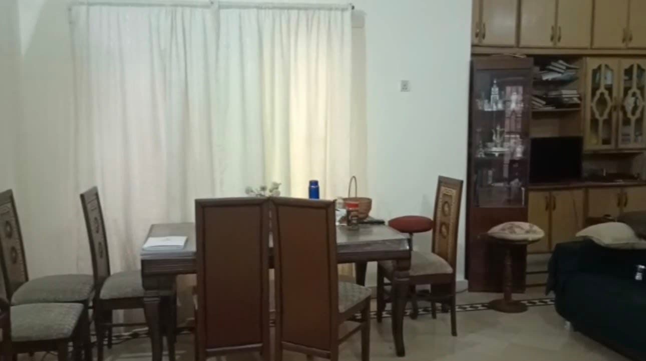 3 Stories House for sale 8